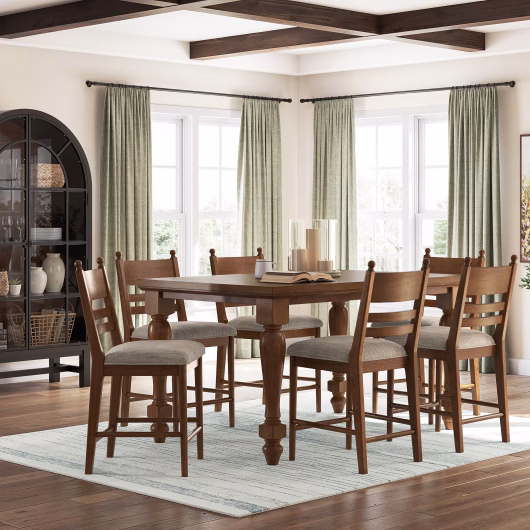 Greddinton 7 Piece Dining Set: Floor Model