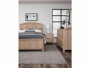 Woodbridge Bedroom Set